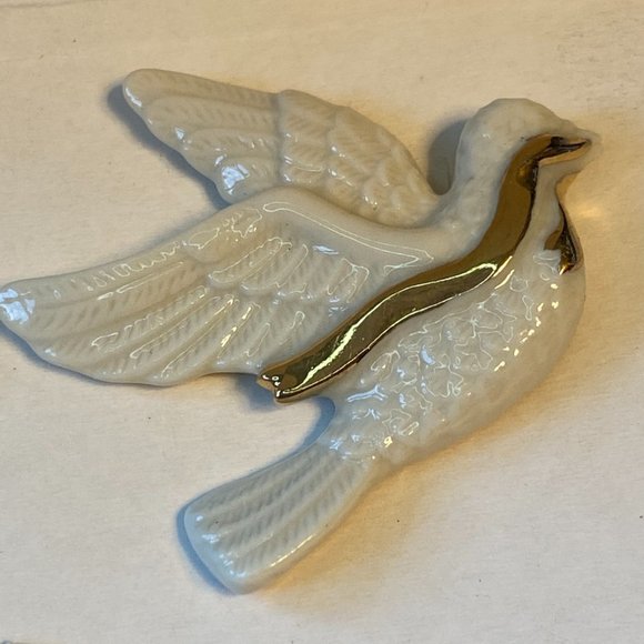 Lenox Bone China Brooches with Rhinestones and 24 KT Gold Trim - set of 2 - Picture 4 of 8